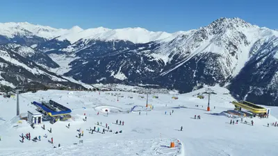 Blick auf das Skigebiet Schöneben-Haideralm