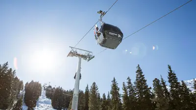 Die 36 Skilifte des Skigebiets Hochfügen bringen bis zu 63.500 Personen pro Stunde auf die Pisten