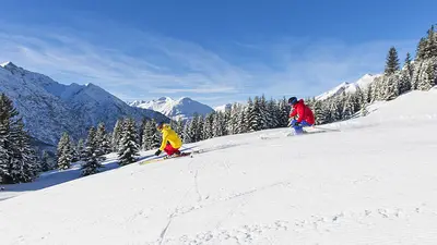 Skifahrer an der Jöchelspitze