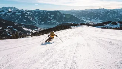 Skifahren mit Seeblick auf der Schmittenhöhe