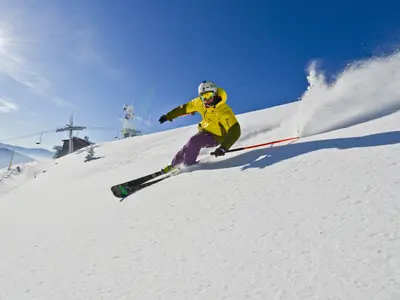 Skifahrer auf der Gemeindealpe © Niederösterreich Bahnen / Leiminger