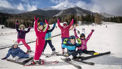 Kinderskigruppe auf der Wunderwiese