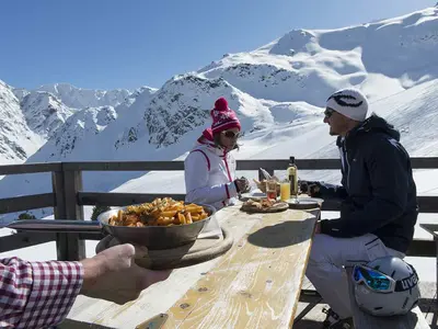 Einkehr auf der Sonnenterasse © Seilbahnen Sulden