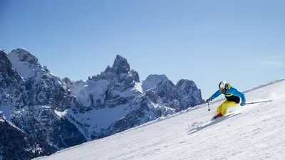 Skifahrer in San Martino di Castrozza