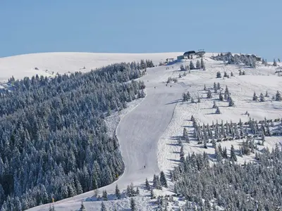 Abfahrt im Skigebiet Folgaria © Folgariaski