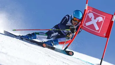 Skirennfahrer in Folgaria