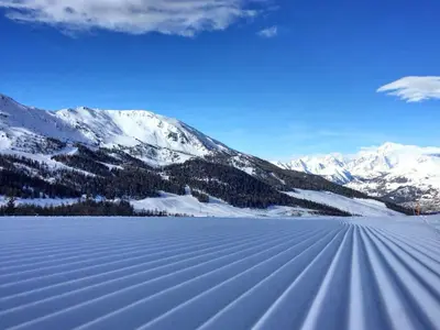 Frisch präparierte Piste im Skigebiet Pila © Pila Valle d'Aosta