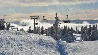 Sessellift im Skigebiet Sjusjoen Skicenter