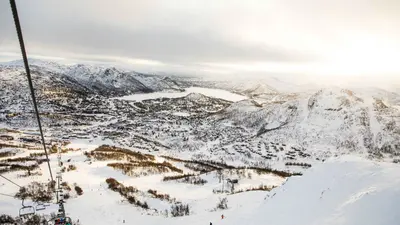 Panoramablick über das Skigebiet Hovden