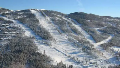 Blick auf das Skigebiet Nesbyen