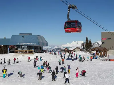 Whistler Mountain bietet zusammen mit Blackcomb über 200 Pisten © Whistler Blackcomb; Paul Morrison