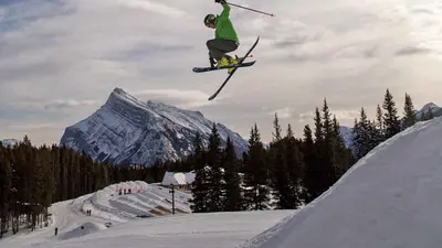 Freestylen im Skigebiet Norquay
