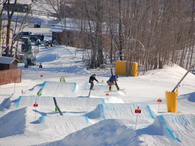 Snowpark im Skigebiet © Mount St. Louis Moonstone