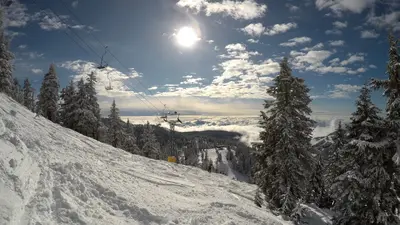 Blick auf einen Sessellift am Cypress Mountain