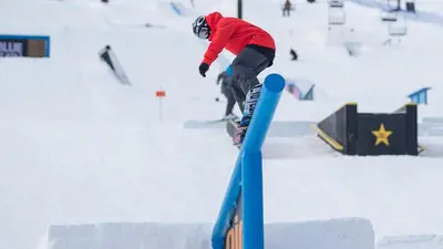 Features in einem der Snowparks im Blue Mountain Skigebiet