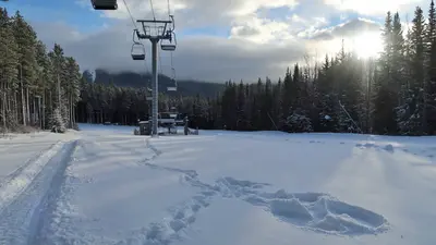 Blick ins Skigebiet Nakiska Ski Area