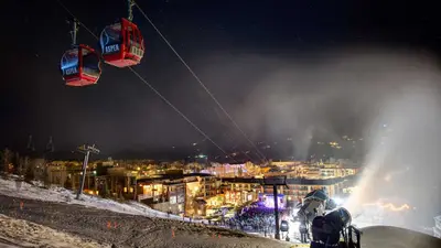Blick auf Aspen / Snowmass bei Nacht