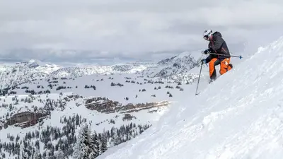 Tiefschneeabfahrt in Grand Targhee