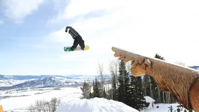 Jump im Snowpark Jackson Hole