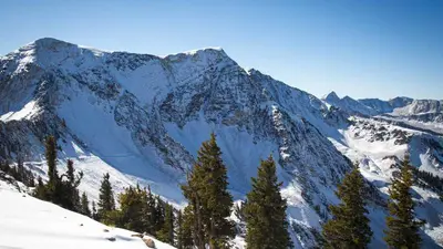 Blick auf die umliegenden Berge