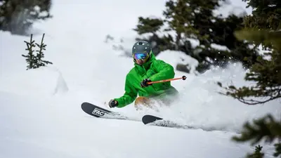 Tiefschneeabfahrt in Breckenridge