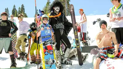 Lustige Verkleidungen auf der Piste