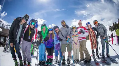 Spaß und lustige Kostüme am The Beach