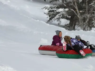 Snowtubing  © Titus Mountain 