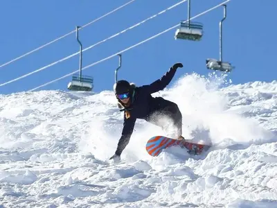 Snowboardabfahrt in China Peak © China Peak Mountain Resort
