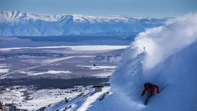 Blick ins Tal Mammoth Mountain