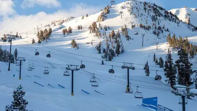 Blick auf Pisten und Terrain Park