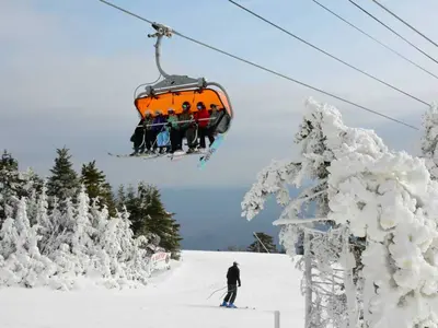 Aufstieg mit dem Sessellift © Okemo Mountain Resort