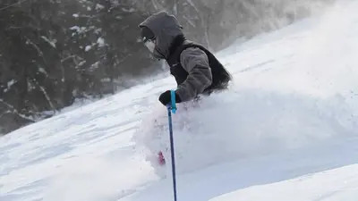 Tiefschnee auf den Pisten