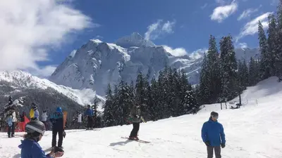Extrem viel Schnee, ganz ohne künstliche Beschneiung - Skigebiet Mount Baker