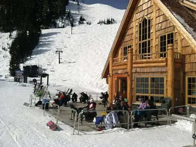 Von der Piste direkt in die Skihütte - oder umgekehrt © Mt. Baker Ski Area, Inc.