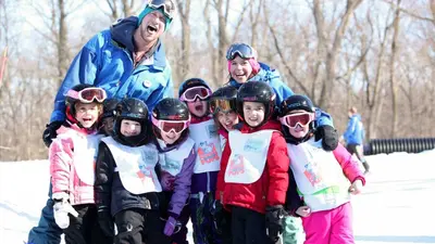 Kinderskischule in Chestnut