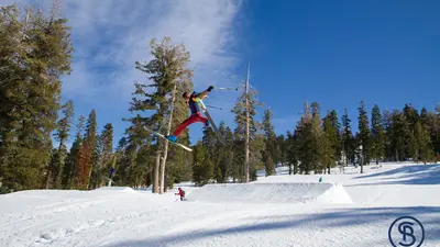 Freestyler im Snowpark Sugar Bowl Resort