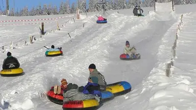 Snowtubing im Skiareal Novako - Bo?í Dar