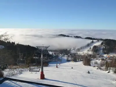 Blick auf die Pisten des Skigebietes Benecko © www.benecko.info/Beata Omrtová, Sitour