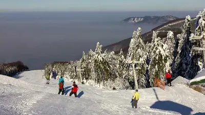 Pisten im Skigebiet Pustevny