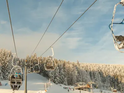 Sessellift im Skiresort Czarna Gòra © Skiresort Czarna Góra