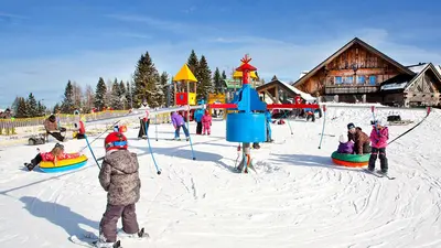Kinder im Kinderland Cerkno