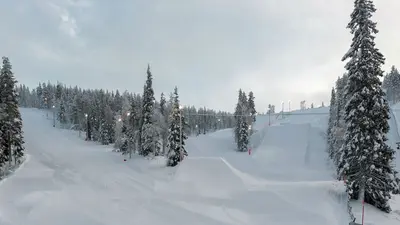 Breite Abfahrten im Skigebiet Ski Levi