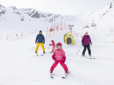Kinder im Skigebiet Malbun ©  www.schwendener.li