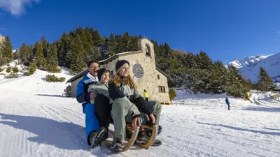 Schlittenfahren im Skigebiet Malbun