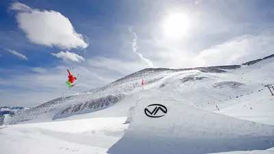 Jumps im Snowpark Vallnord