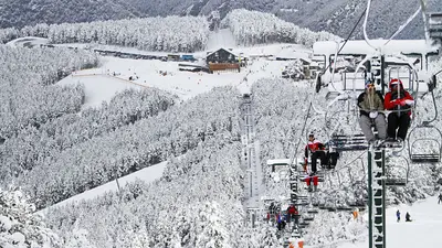 Sessellift im Skigebiet Vallnord