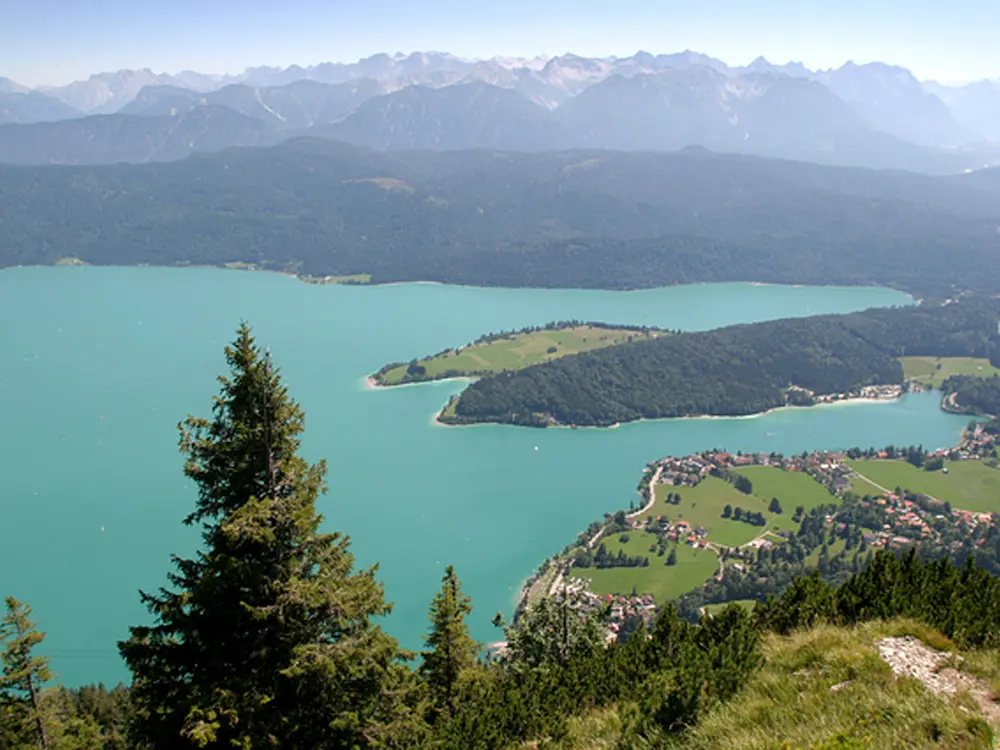 Blick auf den Walchensee