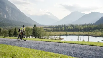 Rennradfahrer in der Zugspitzregion