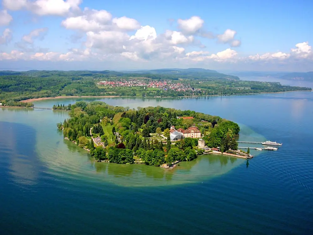 Blick auf die Blumeninsel Mainau
